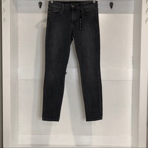 Joe’s Skinny Ankle Jeans Asher Wash NCOA405968 W28